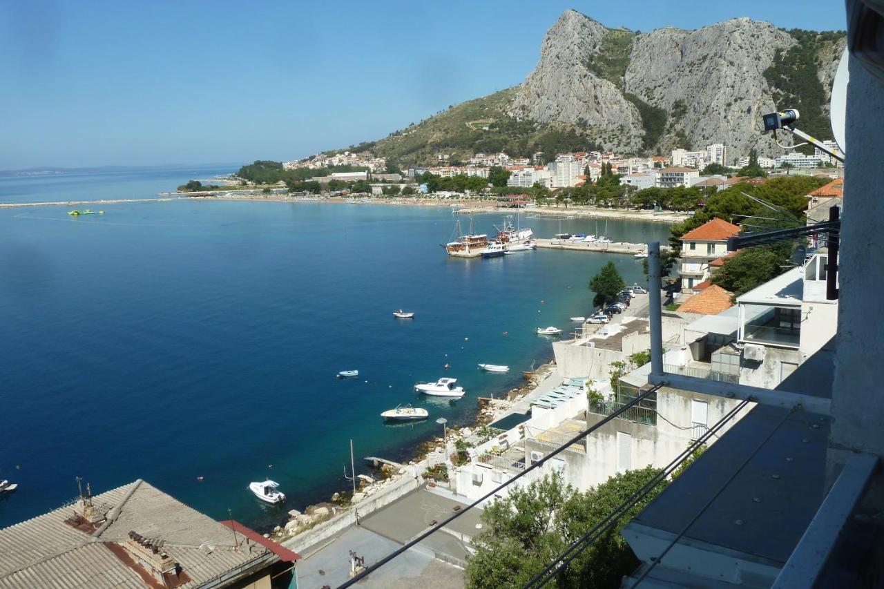 Apartments By The Sea Omis - 15485 Ngoại thất bức ảnh